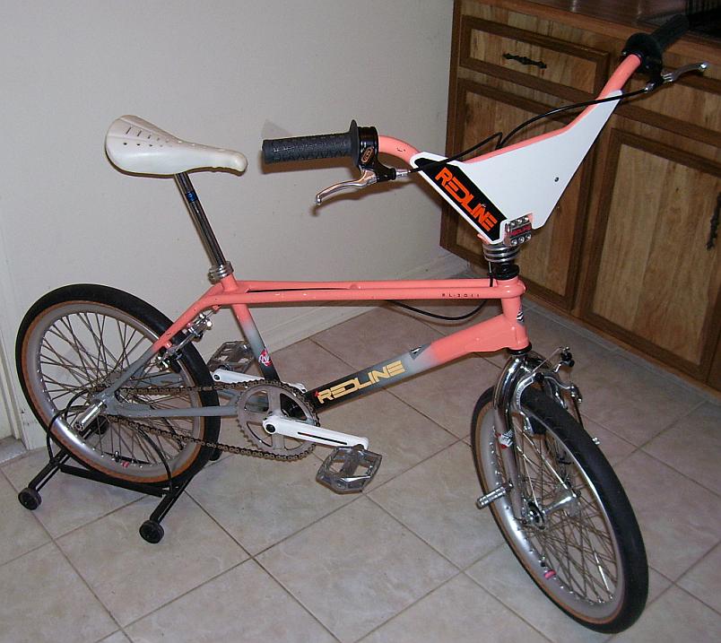 http://www.knt2000sCustoms.com/vintage/RedlineMango012.jpg